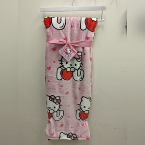 Hello Kitty Valentine Throw Blanket